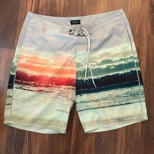 Men’s L bathing suit